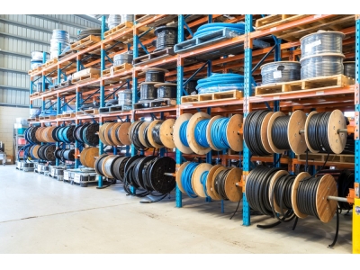 橡膠軟管在化學工業(yè)的應用探討